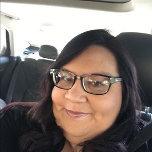 Meet your Posher, Eileen